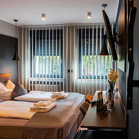 Lägenhetshotell Liro 3*